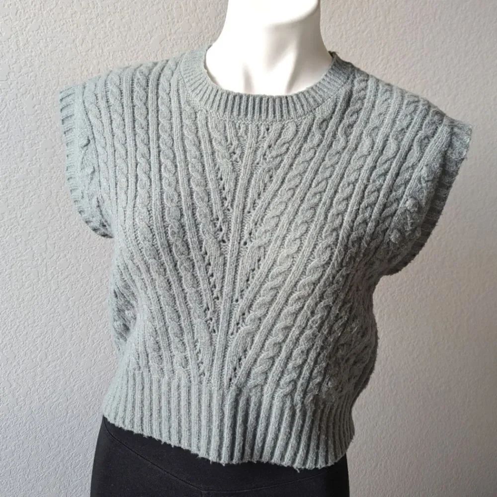 Cable Knit Sweater Vest Green Gray